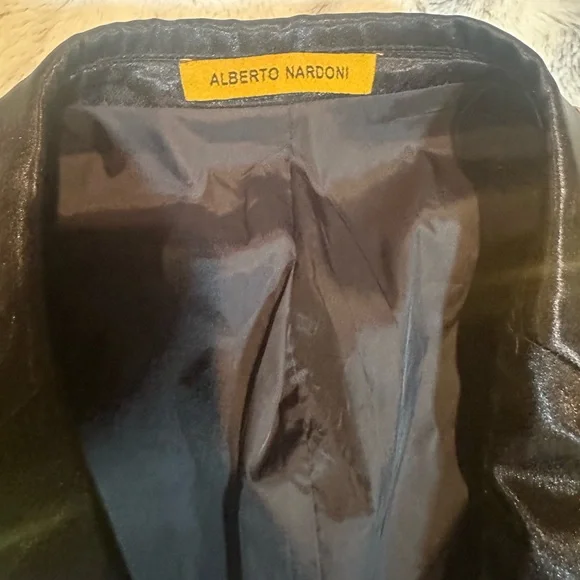 Men’s gold/black reversible sequin jacket - Picture 4 of 7